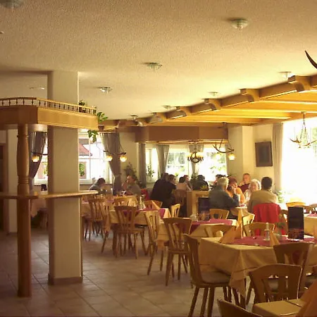 Hotel Waldhotel Hubertus 3*