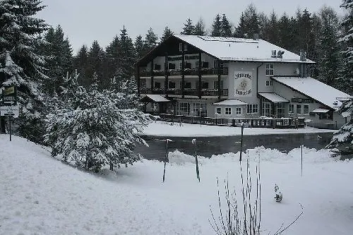 Szálloda Waldhotel Hubertus Eisfeld